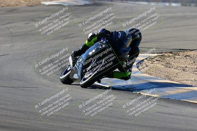 media/Jan-09-2022-SoCal Trackdays (Sun) [[2b1fec8404]]/Turns 9 and 8 (920am)/